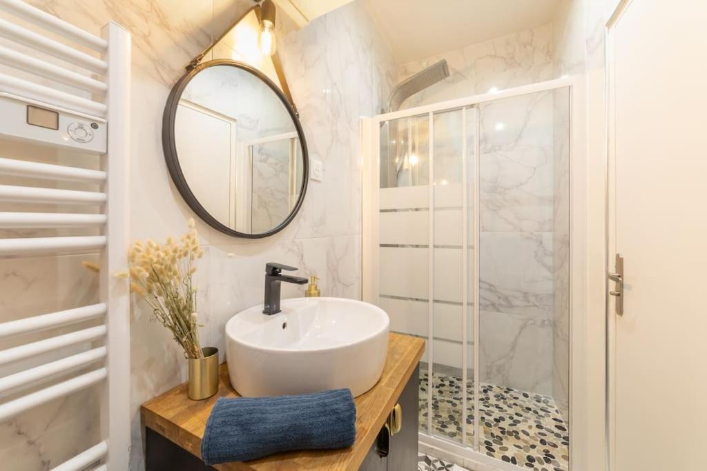 Appartement Ile Saint Louis, Notre Dame, 1 2 A 4p *