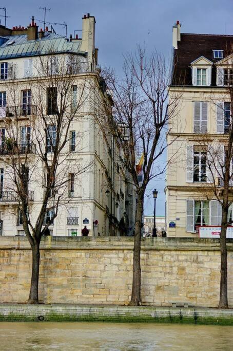Appartement Ile Saint Louis, Notre Dame, 1 2 A 4p